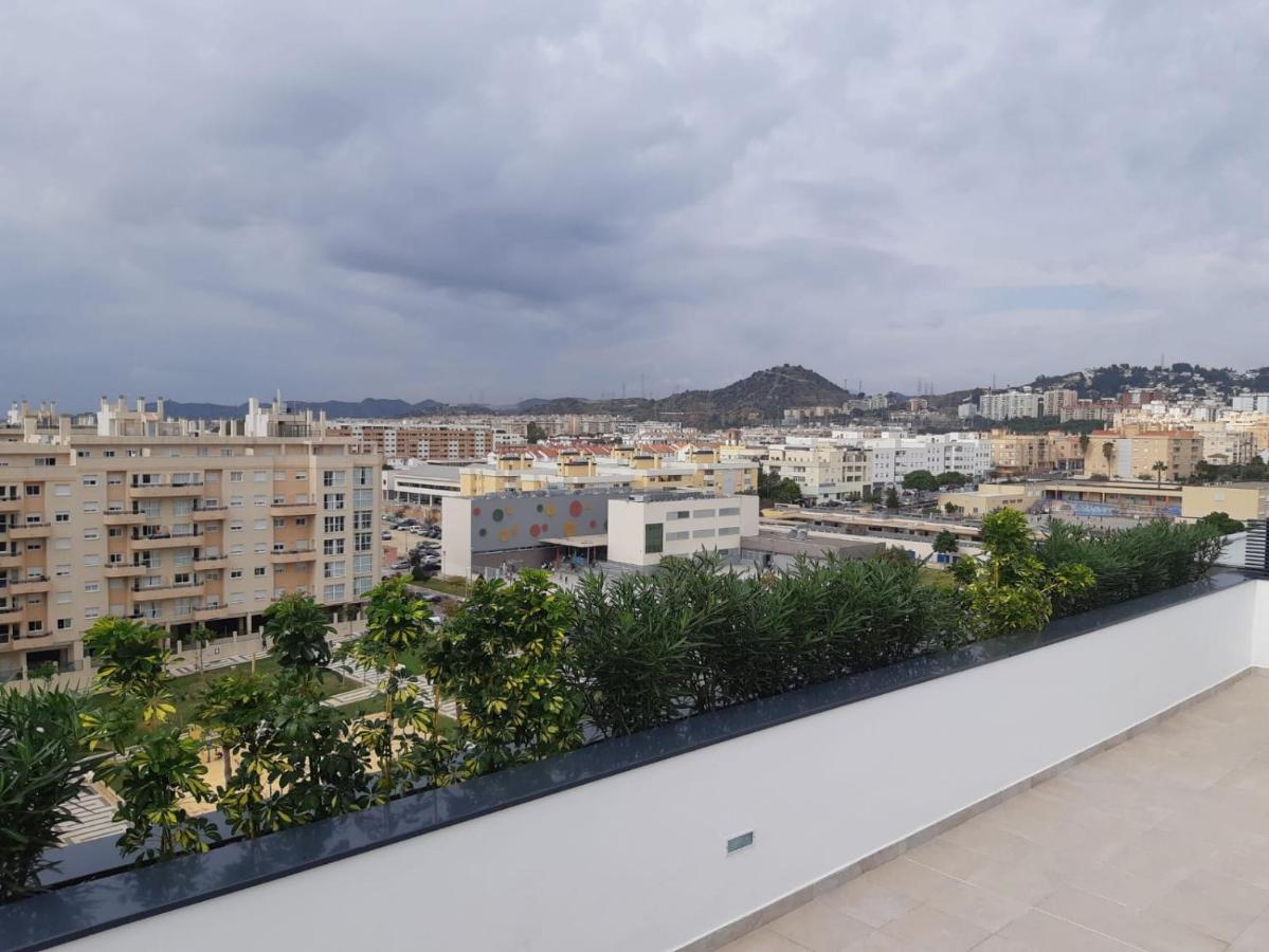 Teatinos Suite Malaga Zewnętrze zdjęcie